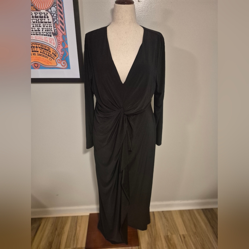 THALIA SODI XL V-NECK Black Long Sleeve Maxi Dress Faux Wrap Twist Macy's Sexy